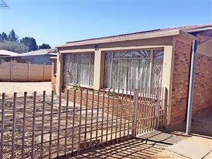 3 Bed House in Vanderbijlpark CW2