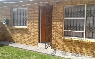 2 Bedroom Townhouse in Finsbury