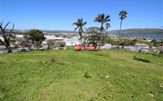 3330 m² Land available in Knysna Central