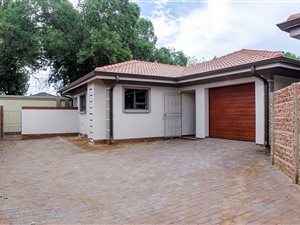 2 Bedroom Cluster in Comet