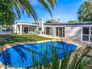 5 Bed House in Door de Kraal