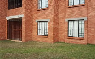 3 Bedroom Apartment in Sagewood
