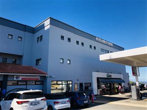 170 m² Commercial space in Glenashley