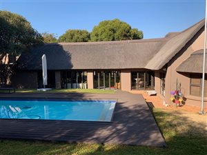 5 Bed House in Kshane Lake Lodge