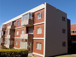 2 Bed Apartment in Saiccor