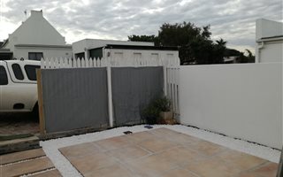 3 Bedroom House in Bracken Heights