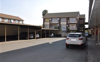 2 Bedroom Flat in Croydon