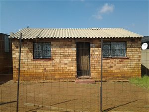 2 Bed House in Soweto Central