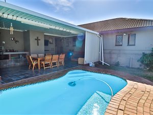 3 Bed House in Veld En Vlei