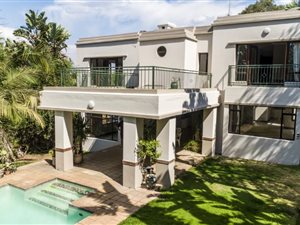 4 Bed House in Bryanston