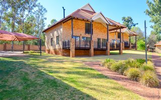 2 Bedroom Townhouse in Olympus AH