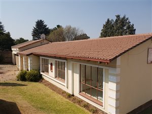 3 Bed House in Kew