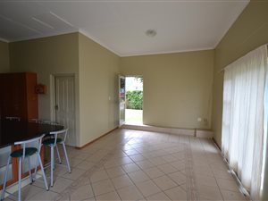 3 Bed Apartment in Compensation Beach