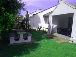 2 Bed Townhouse in Caversham Glen