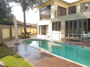 4 Bed House in Zwartkop Golf Estate
