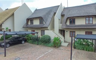 2 Bedroom Apartment in Paulshof