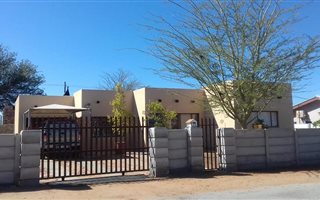3 Bedroom House in Vanrhynsdorp