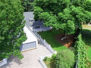 4 Bed House in Oaklands