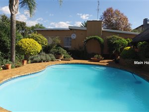 12 Bed House in Edenvale
