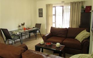 2 Bedroom House in Old Place