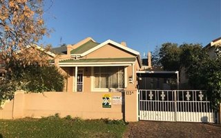 3 Bedroom House in Westdene