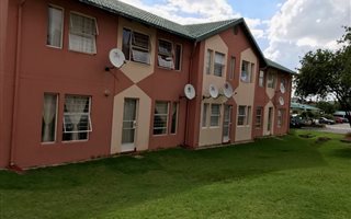 2 Bedroom Apartment in Ridgeway