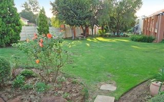 2 Bedroom Apartment in Corlett Gardens