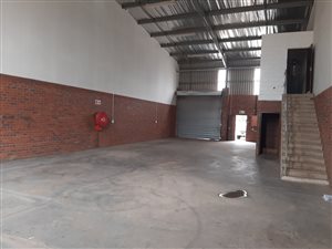 250 m² Industrial space in Waterfall