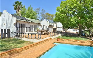 3 Bedroom House in Sundowner
