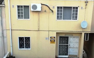 3 Bedroom Duplex in Redfern