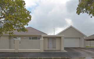 3 Bedroom House in Monte Vista