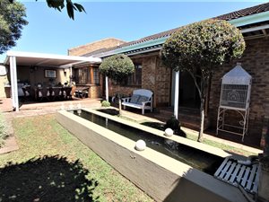 3 Bed Townhouse in Bellevue