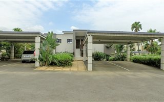 2 Bedroom Apartment in Palm Lakes Estate