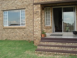 2 Bed Cluster in Erand Gardens