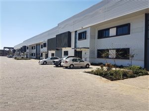 1521 m² Industrial space in Lanseria and surrounds