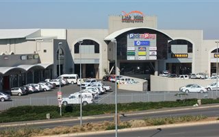 251 m² Retail Space in Waterfall