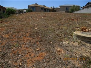 600 m² Land available in Monte Christo
