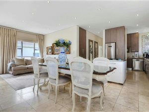 2 Bedroom Apartment in Oaklands