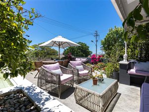 4 Bed House in Tamboerskloof