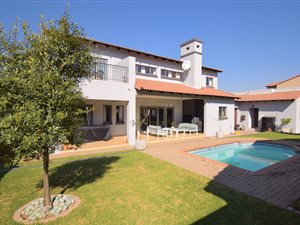 3 Bed House in Sterrewag