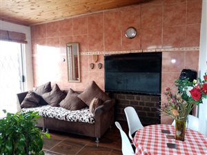 2 Bed Townhouse in Protea Village