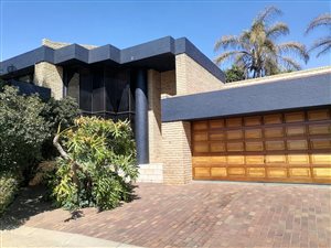 3 Bed Cluster in Lakefield