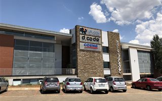498 m² Commercial space in Irene