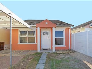 3 Bed Townhouse in Thornton