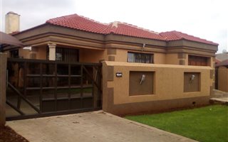 3 Bedroom House in Sebokeng Zone 14