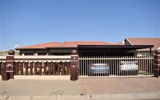 3 Bedroom House in Vista Park