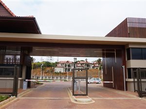 4 Bed Townhouse in Izinga Ridge