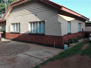 3 Bedroom House in Brakpan Central