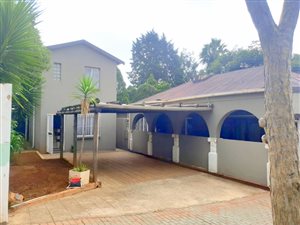 8 Bed House in Auckland Park