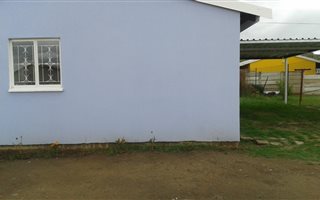 2 Bedroom House in Acaciaville